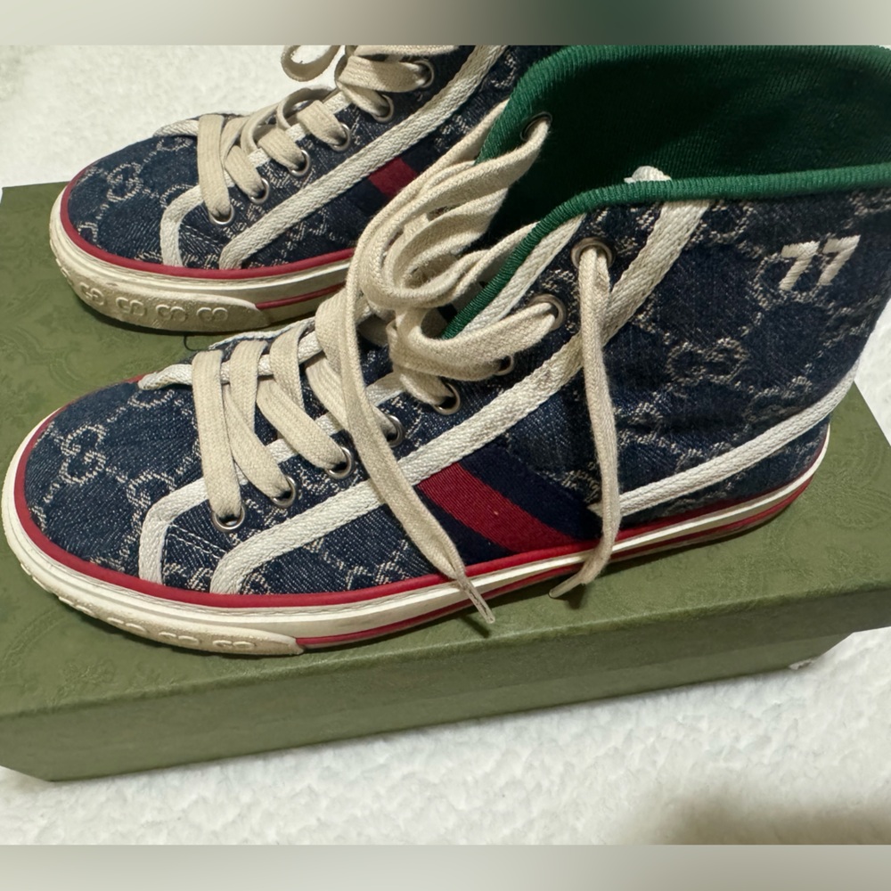 ✨Authentic 
Gucci High-Top Sneakers with Red and Blue Stripes - Picture 4 of 7
